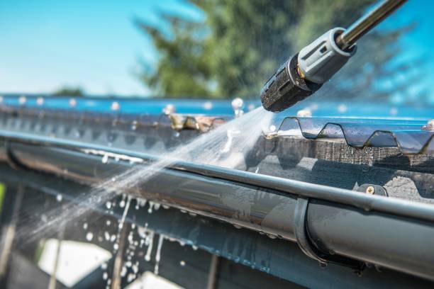 Best Roof Power Washing Services  in North Springfield, VA